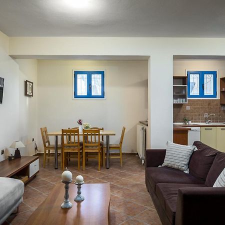 Villa Nina With Private Plunge Pool, 5Km To Corfu Town Exteriör bild